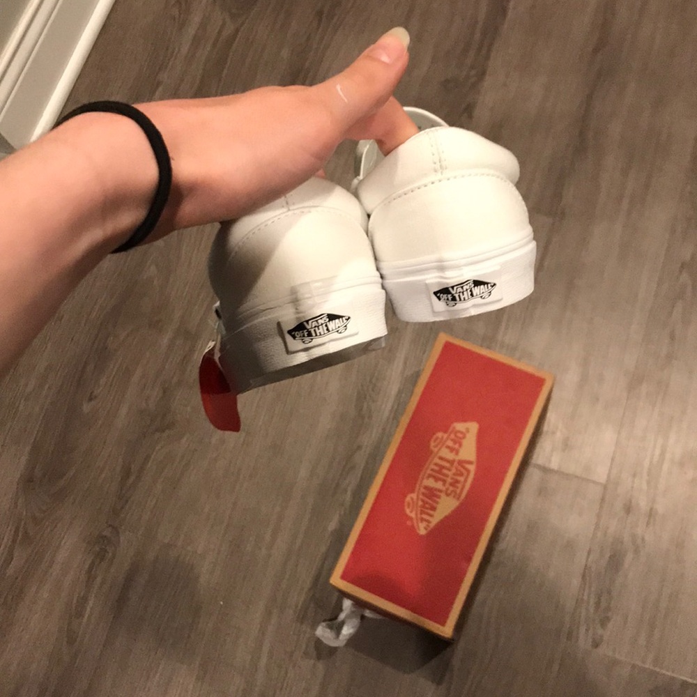 Custom Spongebob Vans - Picture 5 of 6